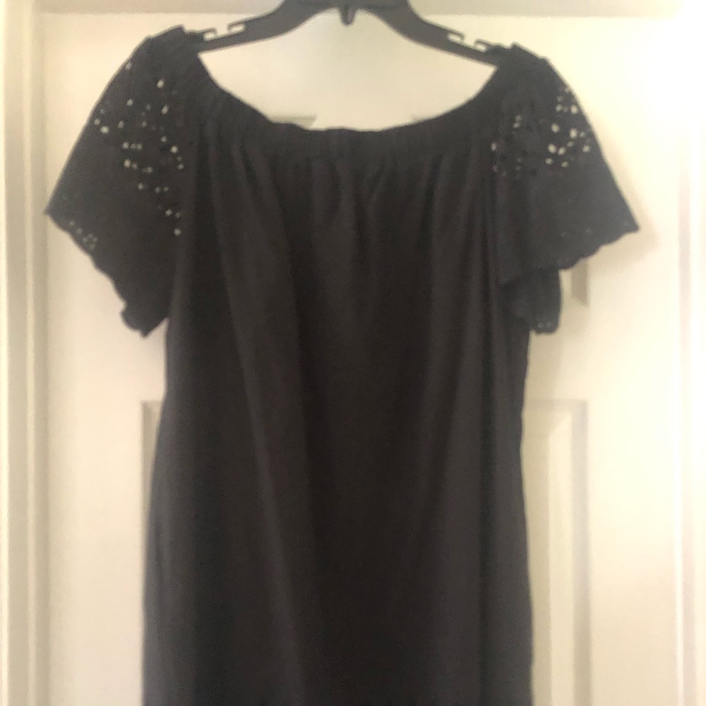 NWOT Donna Morgan cotton off the shoulder dress.